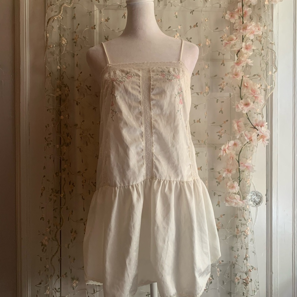 80’s vintage floral lace mini dress size S